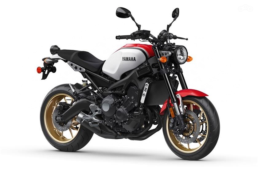 Yamaha XSR900 2021