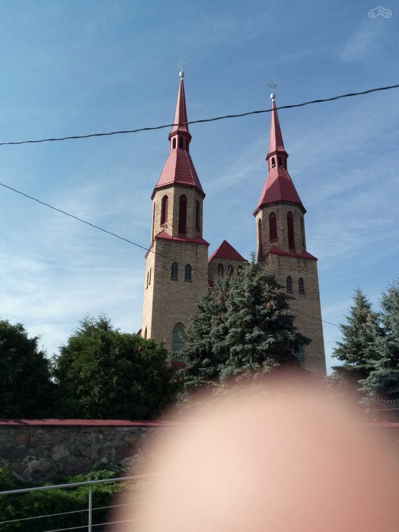 Костёл Святой Троицы в Зельве (извините за палец в кадре)