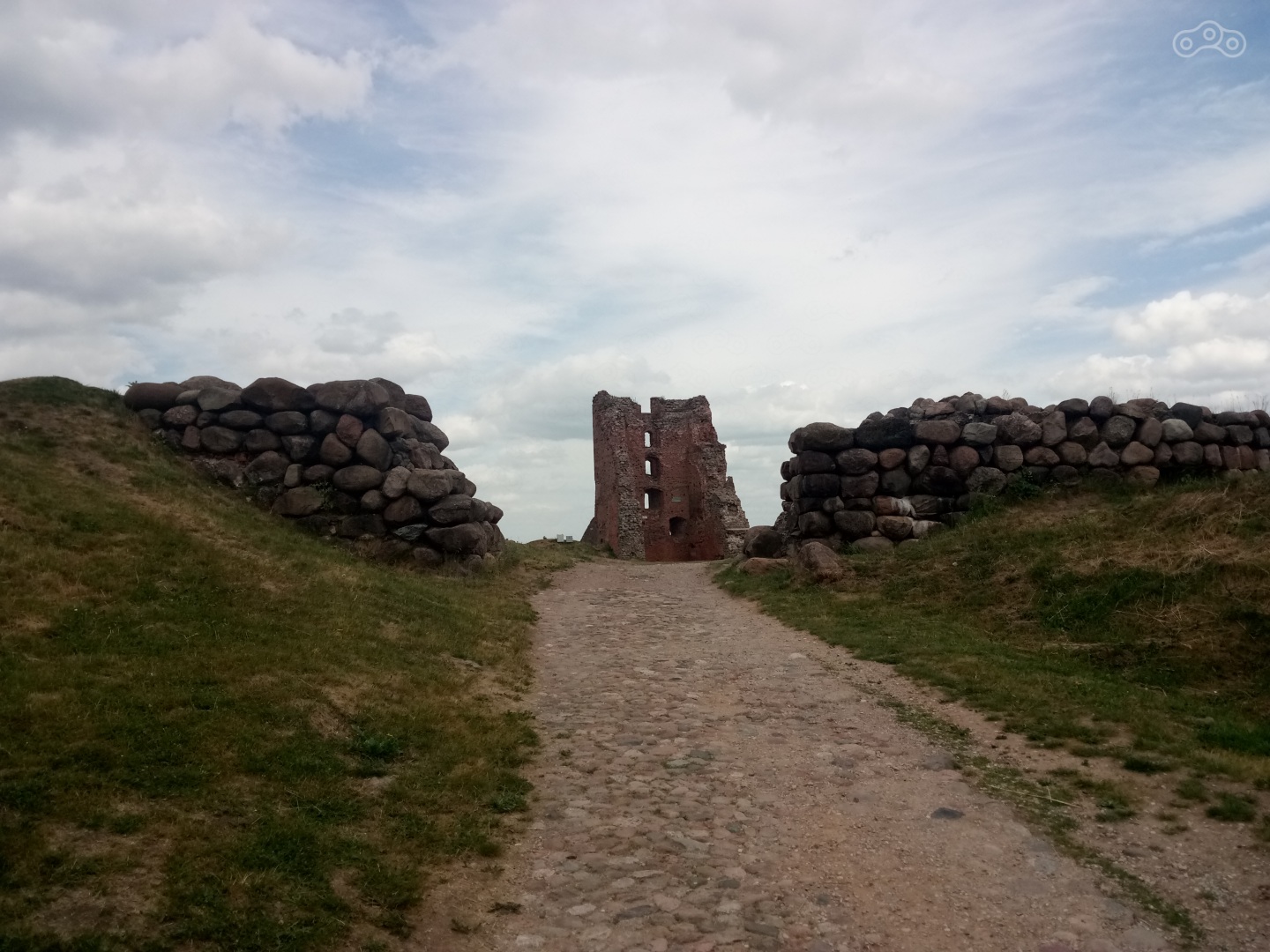 Остатки Новогрудского замка