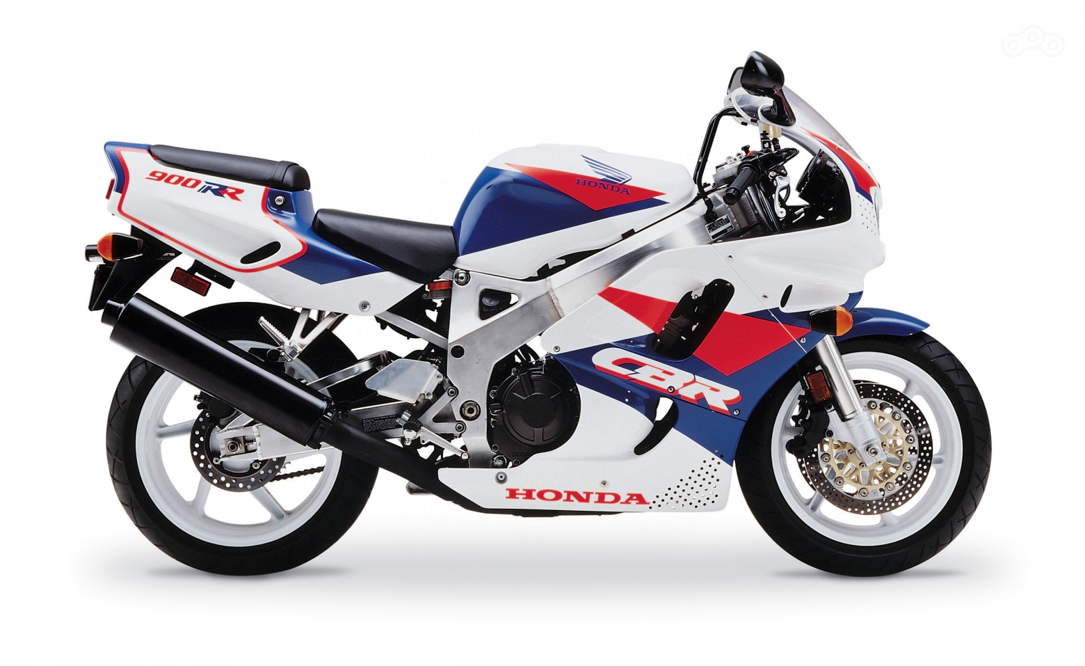 Первое поколение Honda Fireblade появилось в далёком 1991 году