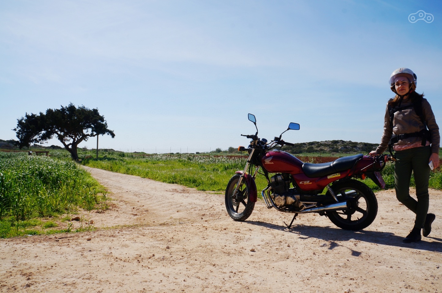 Сезон в не сезон? На мотоцикле в Кипре — легко!