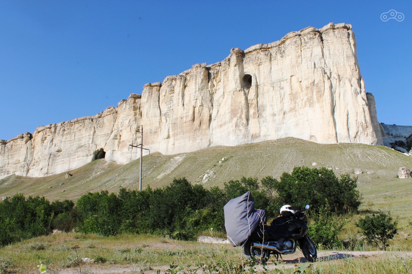 Белая скала