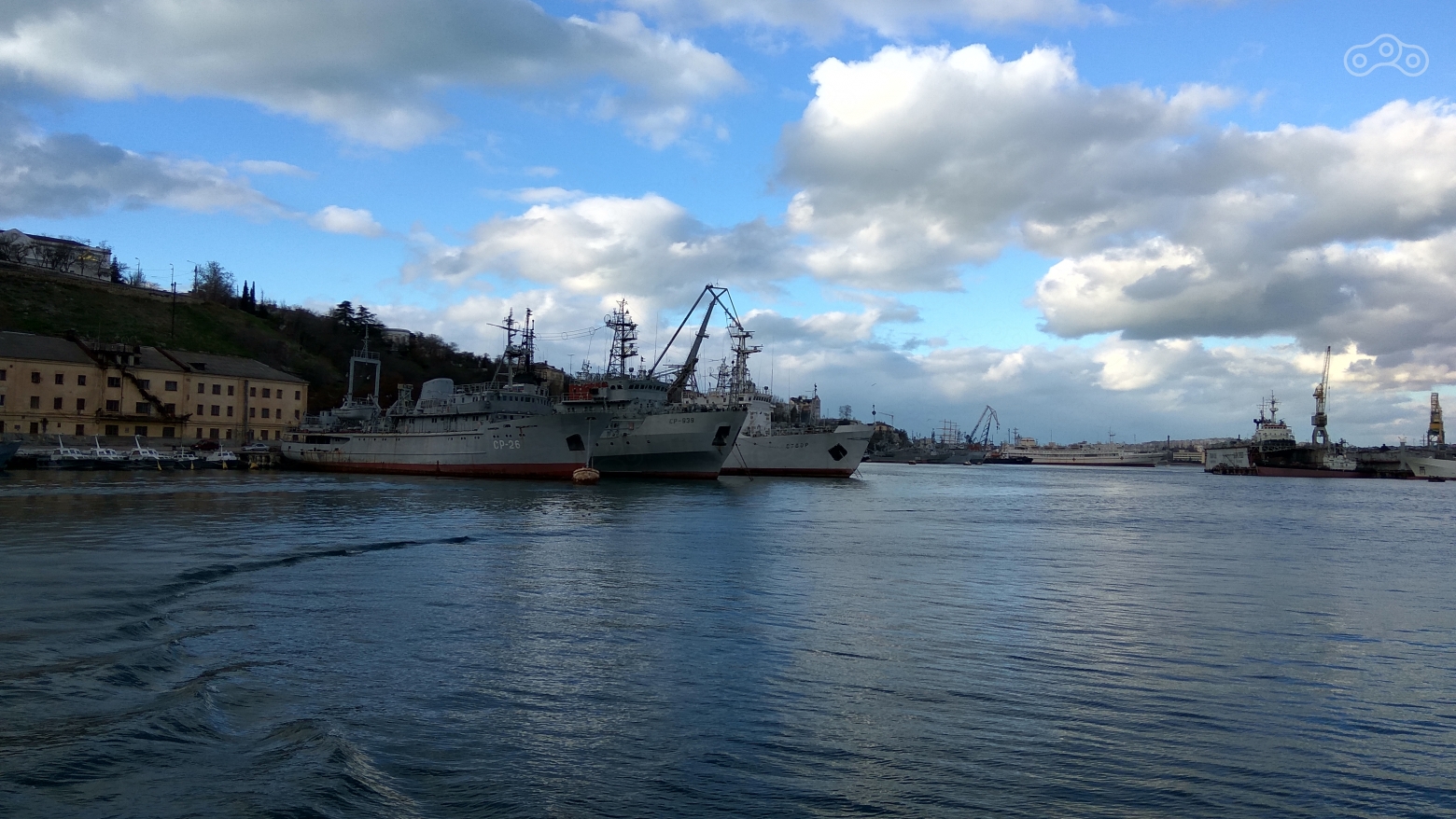 Водная прогулка по Севастопольской бухте