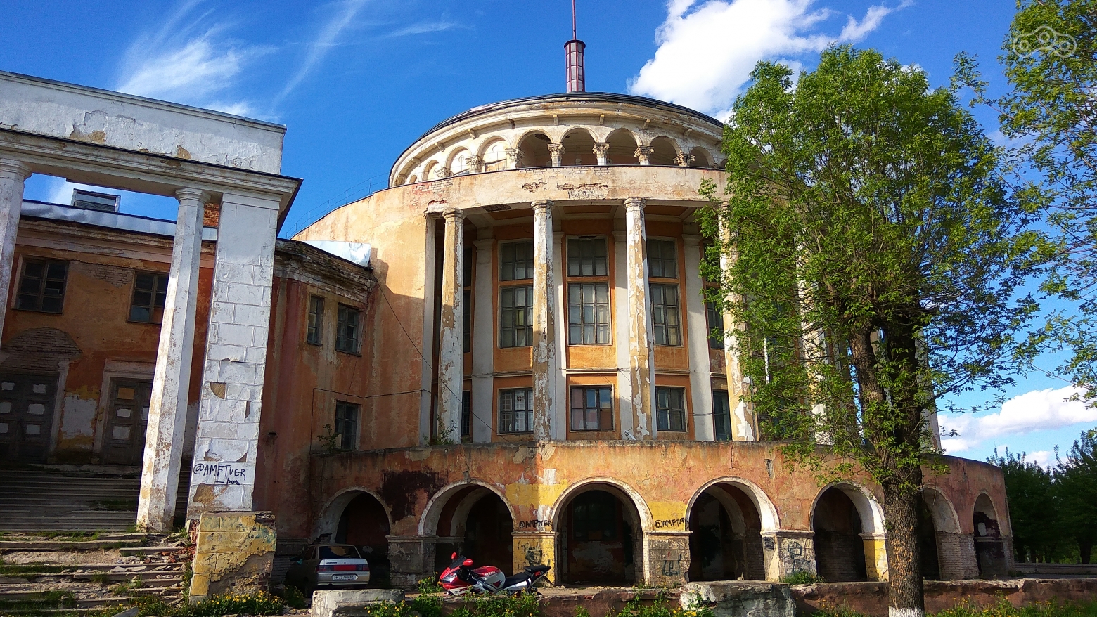 Здание Речного вокзала. Тверь