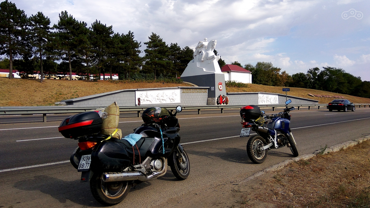 Памятник 4-му гвардейскому Кубанскому казачьему корпусу. Ростовская область