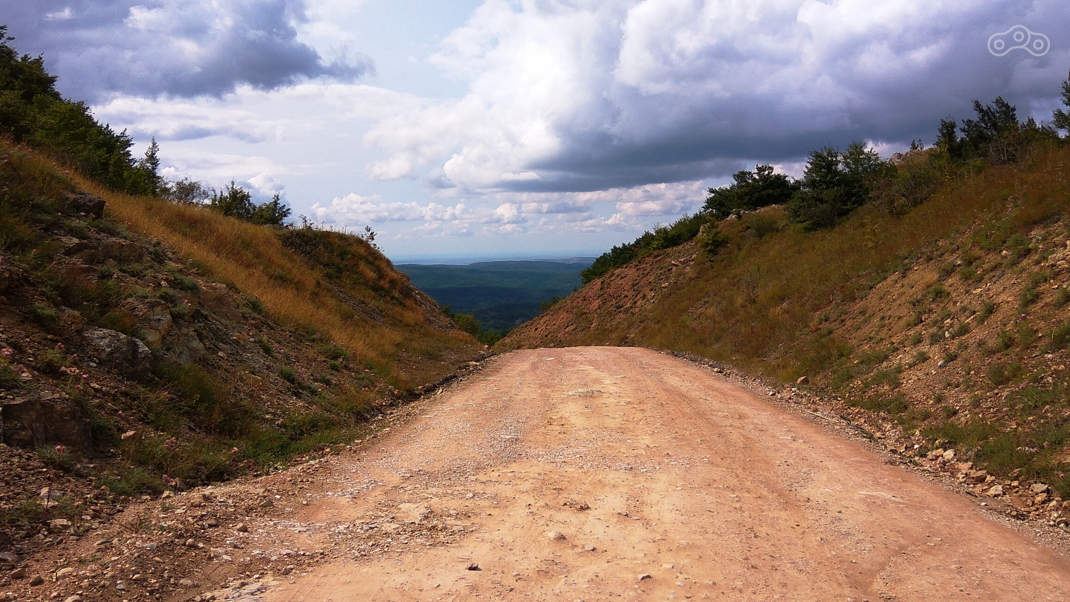 Дорога к Мраморной пещере. Крым