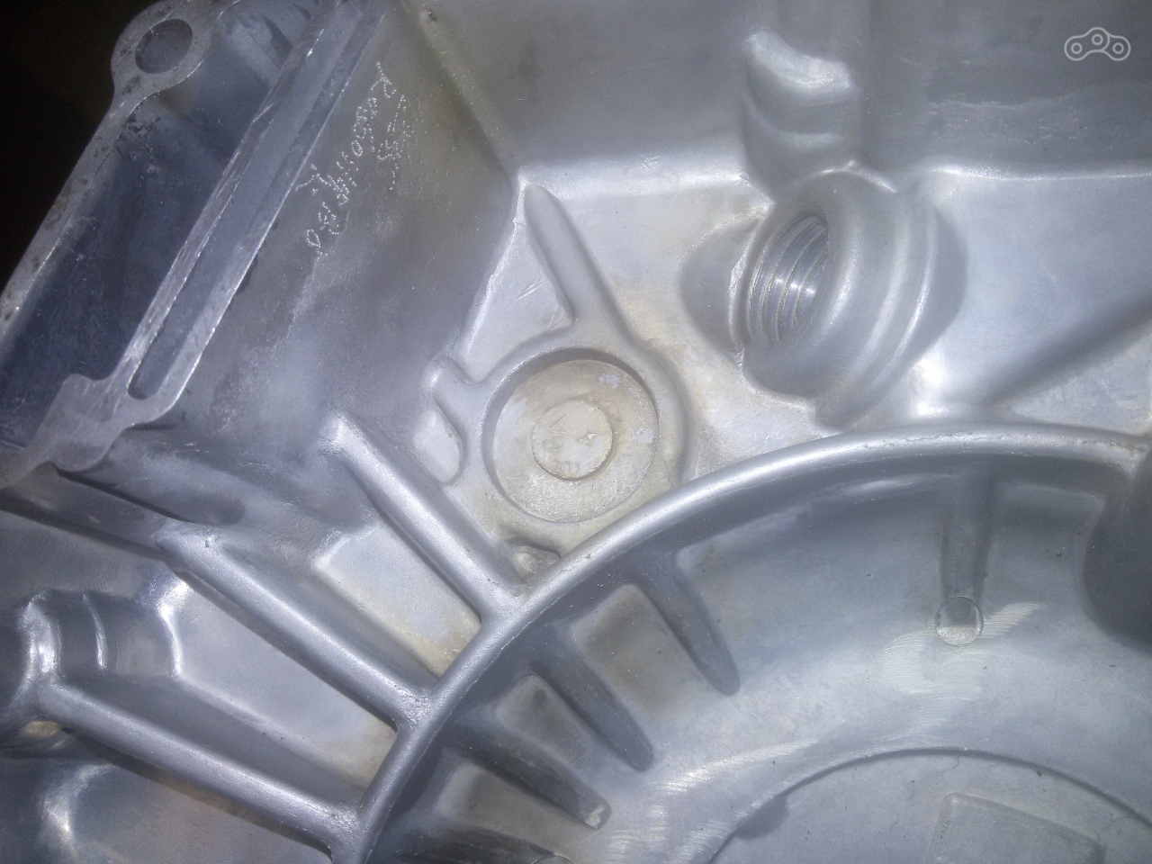 исходная крышка, вид сзади