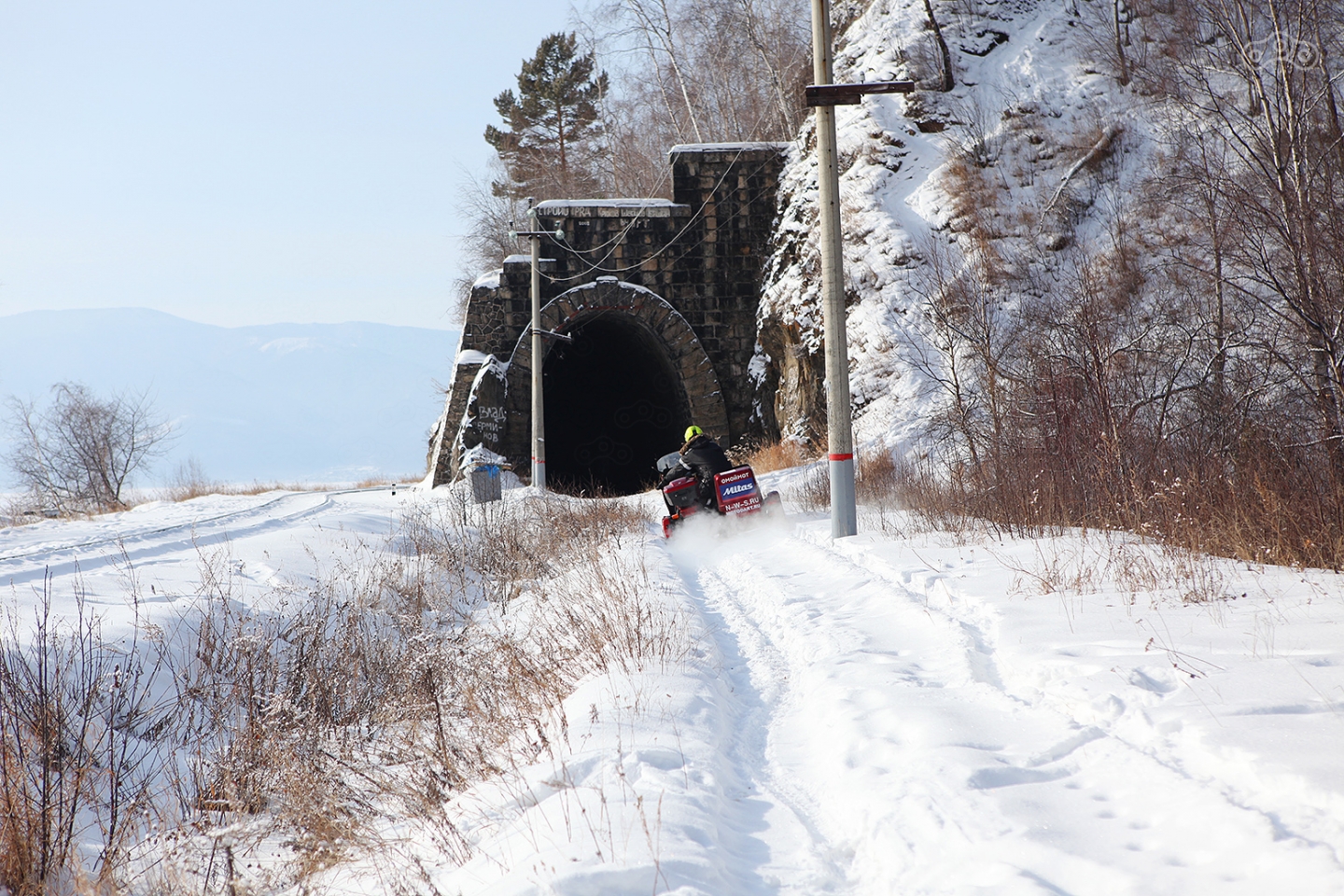 Местами на пути встречаются неиспользуемые тоннели