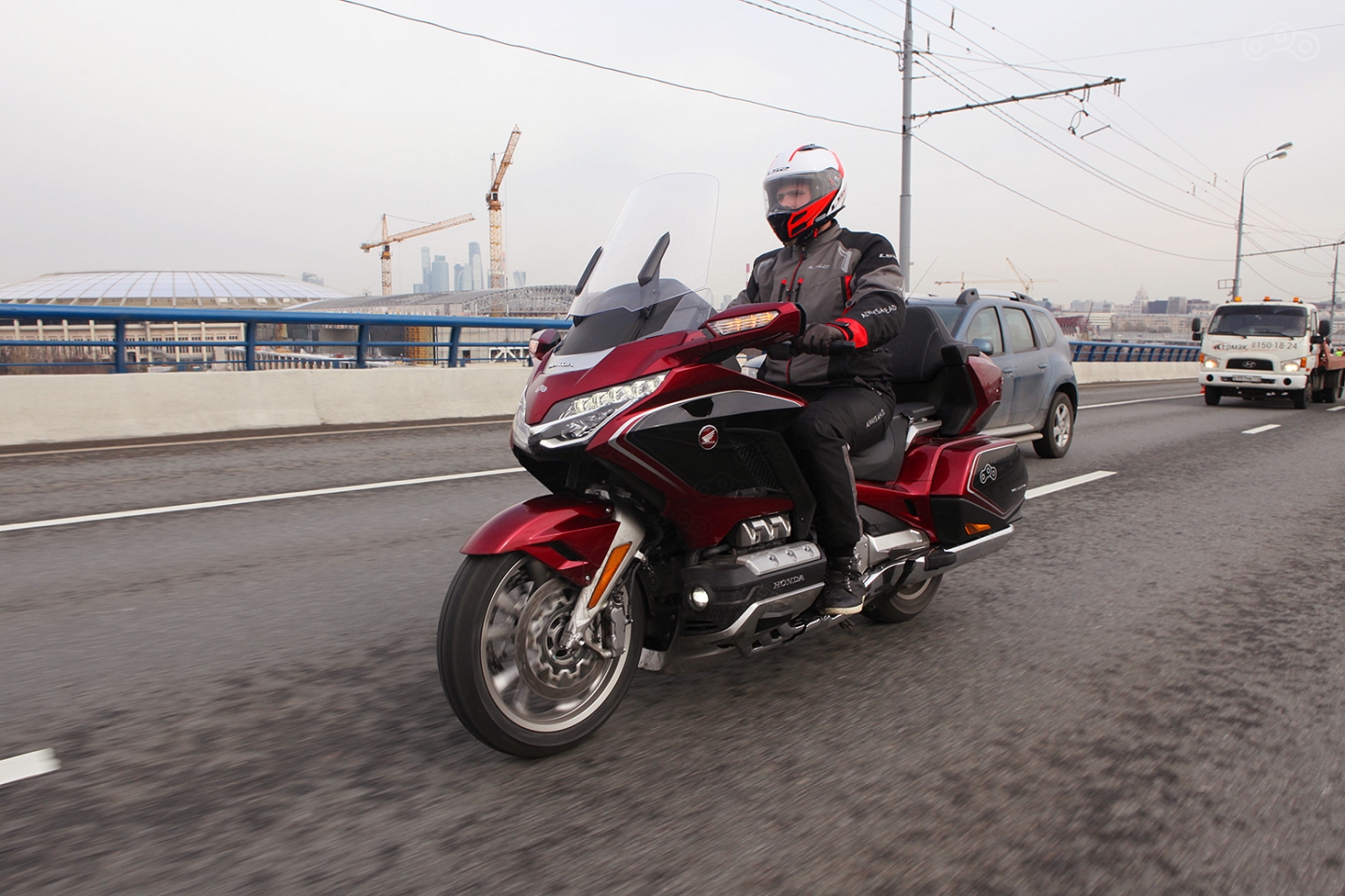 «Антиклевок», которым может похвастать новая передняя подвеска, без сомнений большое достижение японских инженеров