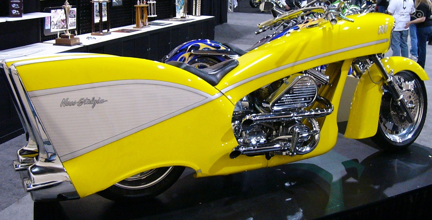 Ness-Stalgia, мотоцикл, созданный по мотивам Chevvrolet Bel Air 1957 года.