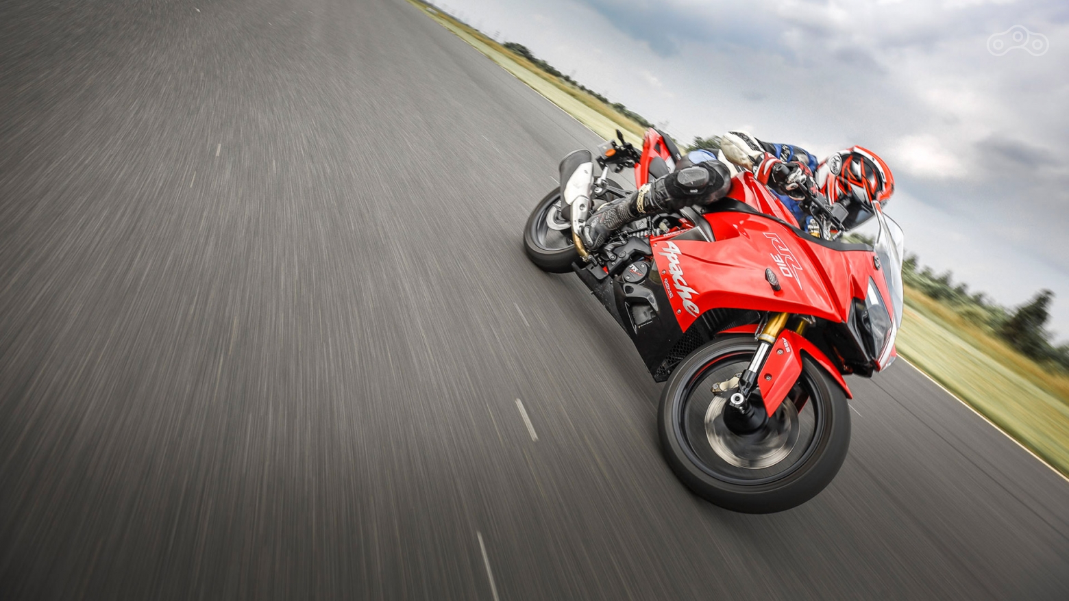 Несмотря на больший вес TVS Akula 310