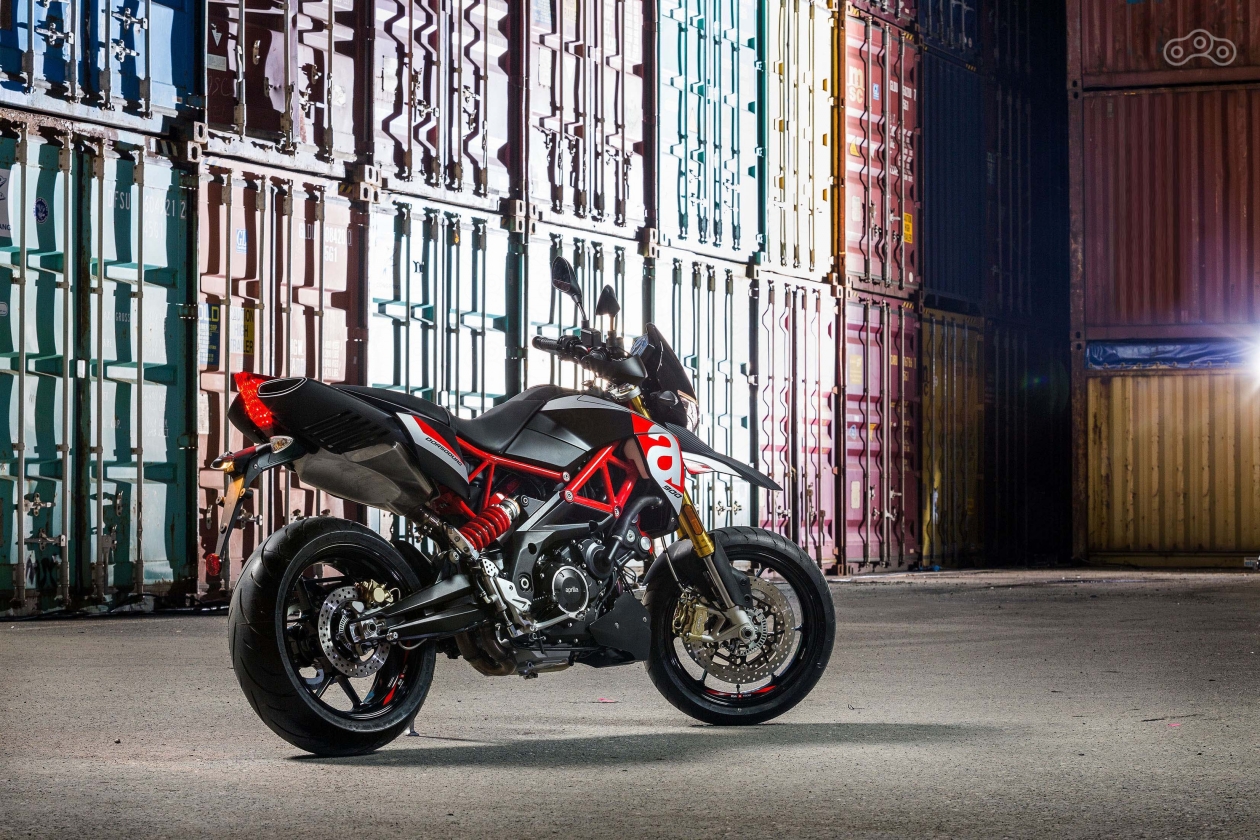 Aprilia Dorsoduro 900 2017 года
