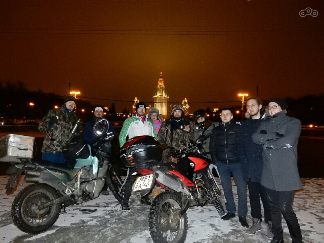 Открытие сезона на смотровой площадке. Фото из группы «Зимобайкер»