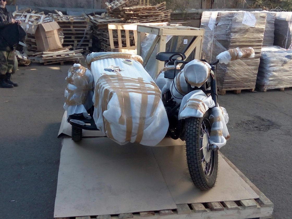 Заботливо упакованный и готовый к отправке Урал