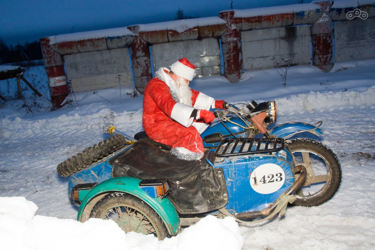Ночные Волки Торжок – мото-Дед Мороз спешит на праздник