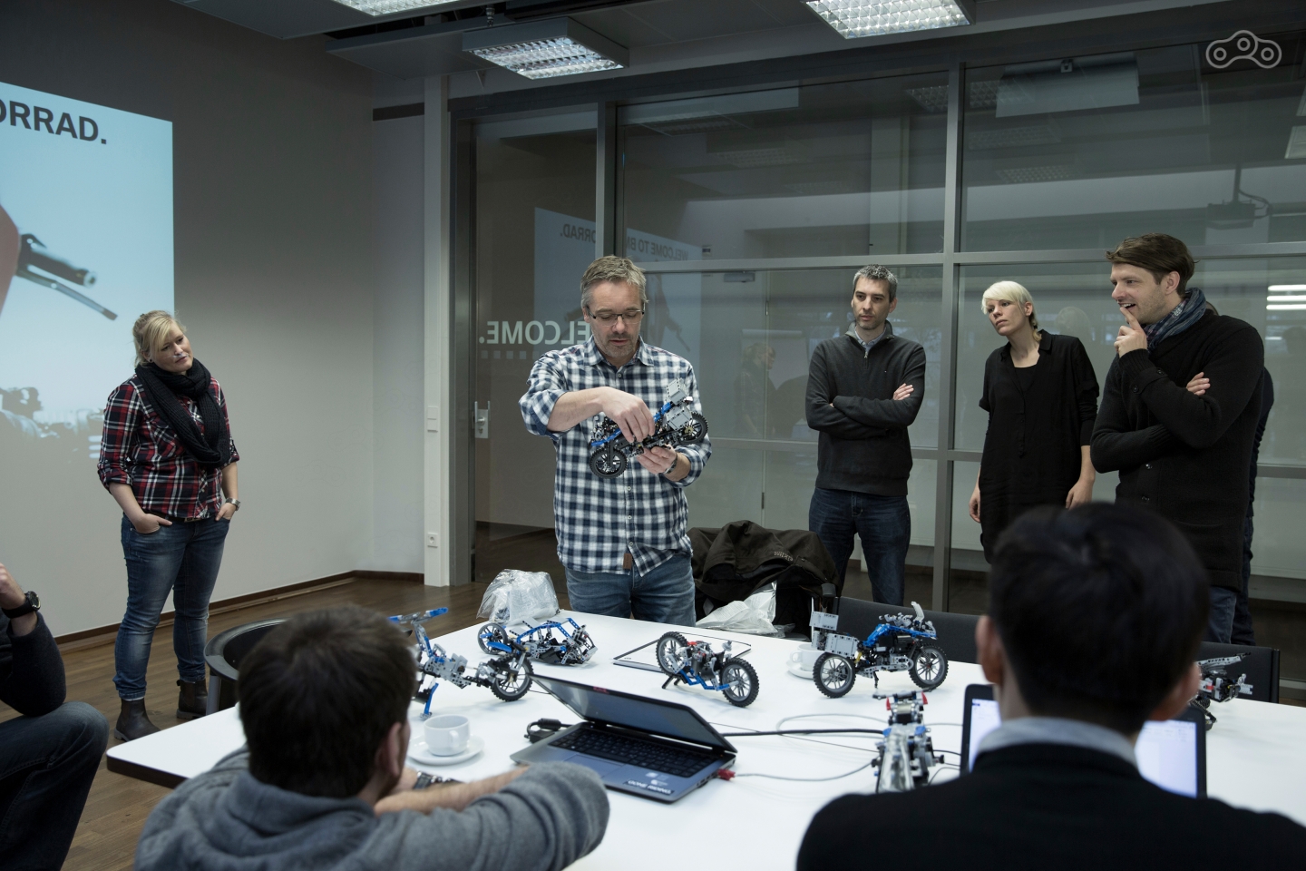 LEGO BMW R1200GS летающий мотоцикл