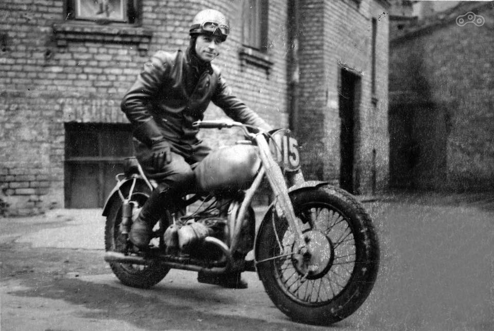 Несколько исторических фото М - 75.