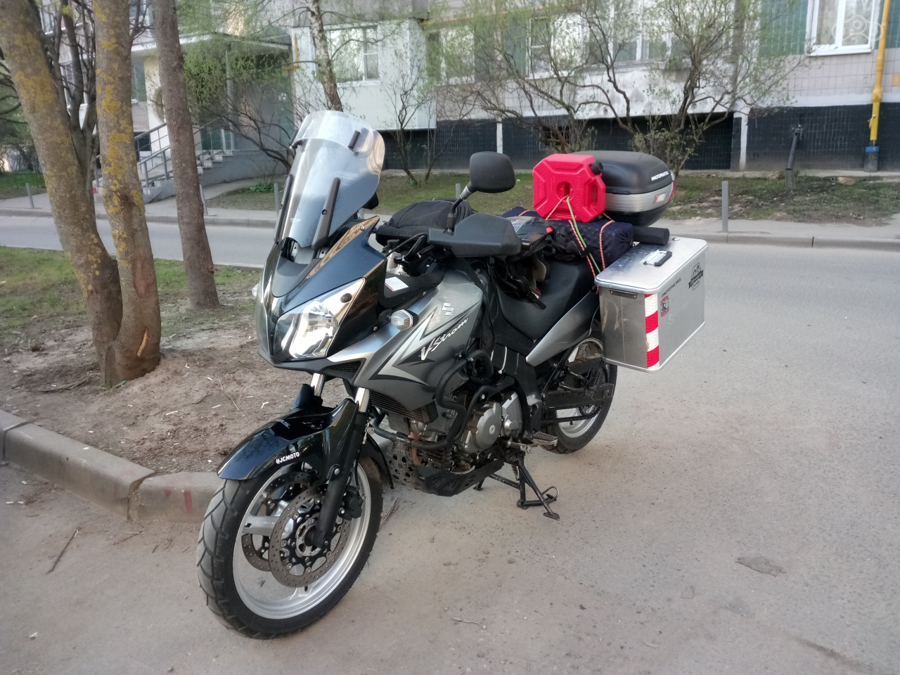 Четвертое мая. Шесть утра. Я готов к старту.